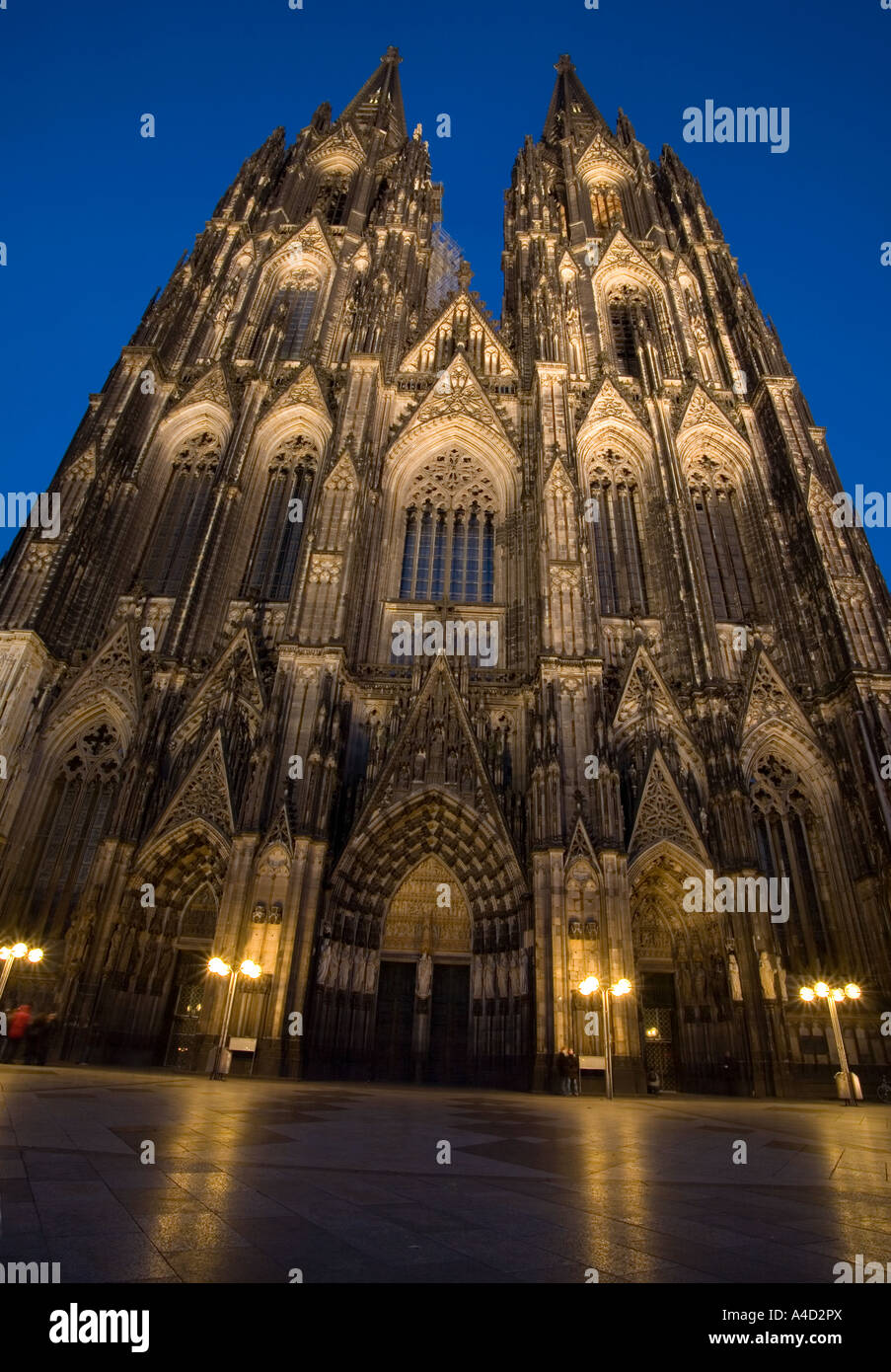 Cologne Cathedral at night West View Main Entrance Stock Photo Alamy