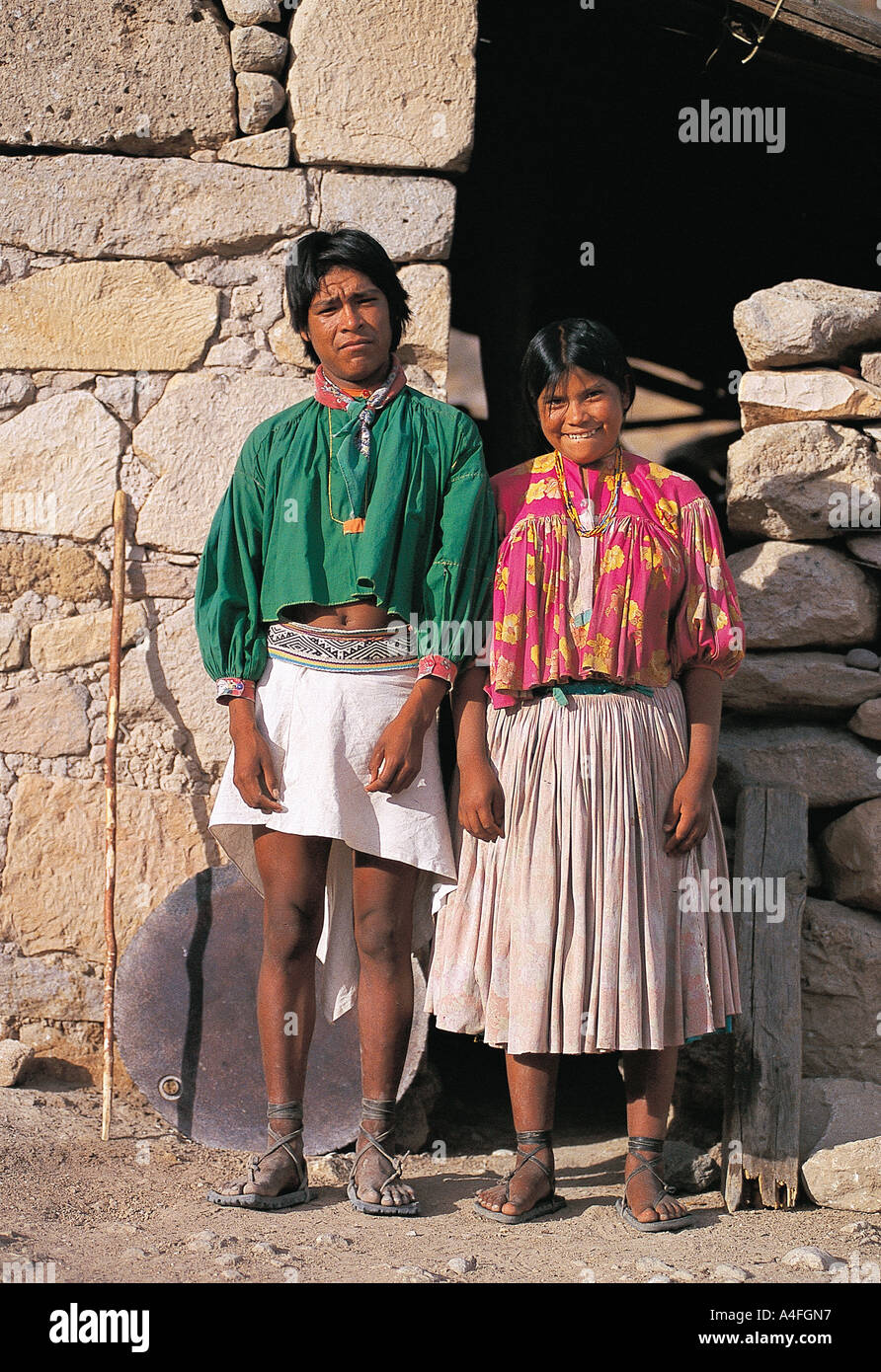 Tarahumara Indian Couple Sierra Madre Mountains Chihuahua State Stock Photo Alamy