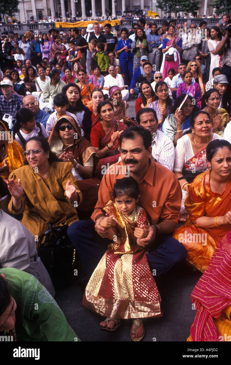 Hindu UK Festival London Hare Krishna RATHAYATRA Krishna Devotees Radha ...