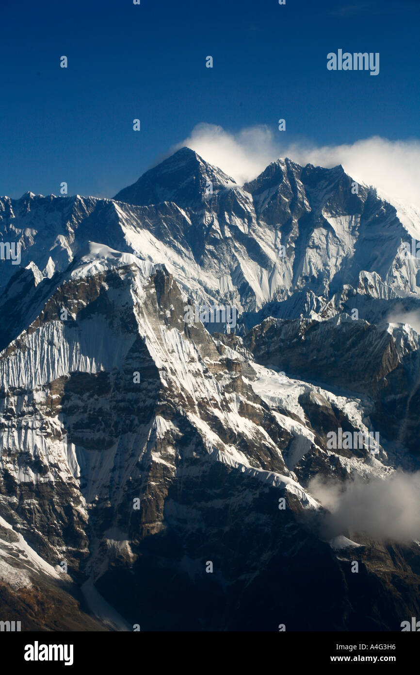 Climber summit mount everest hi-res stock photography and images - Alamy