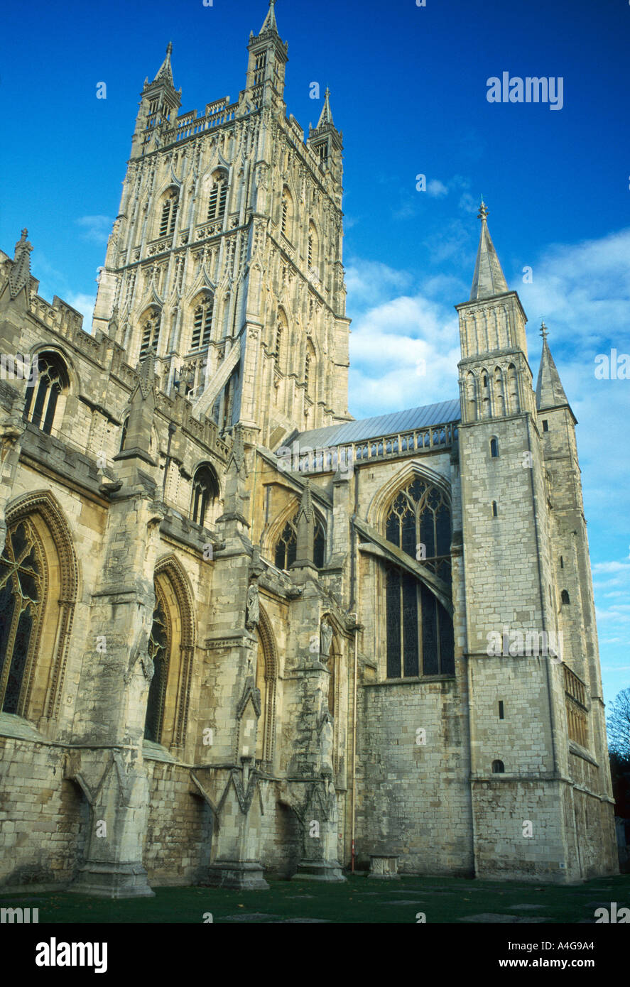 Gloucester Cathedral south transept and tower Stock Photo - Alamy