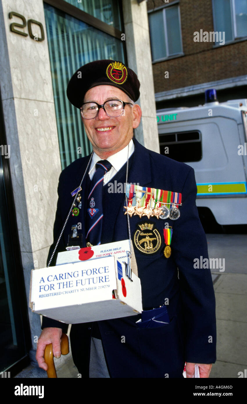 London Lord Mayors Show Poppy seller old serviceman James Fentiman Stock Photo