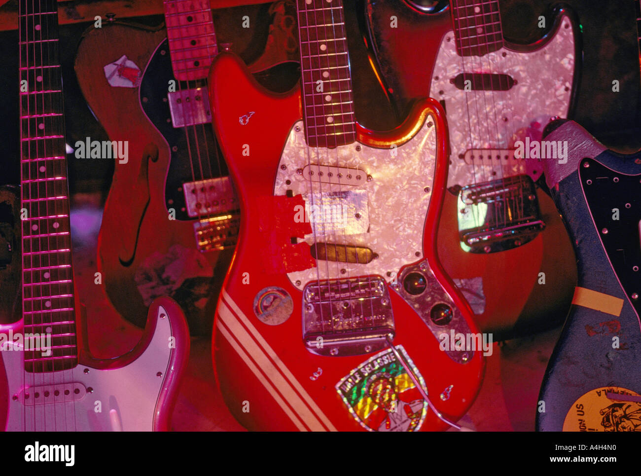 Vintage 2024 guitars usa
