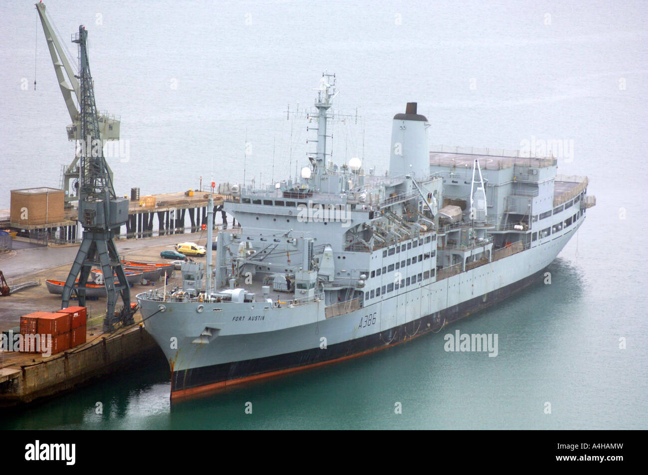 Royal Fleet Auxiliary vessel RFA Fort Austin Stock Photo Alamy