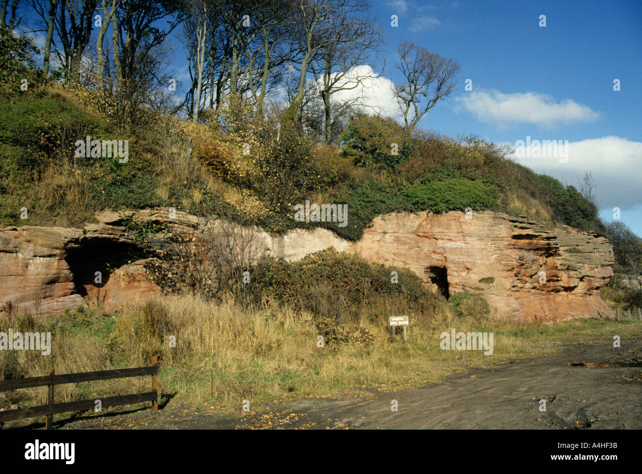 East wemyss caves hires stock photography and images Alamy