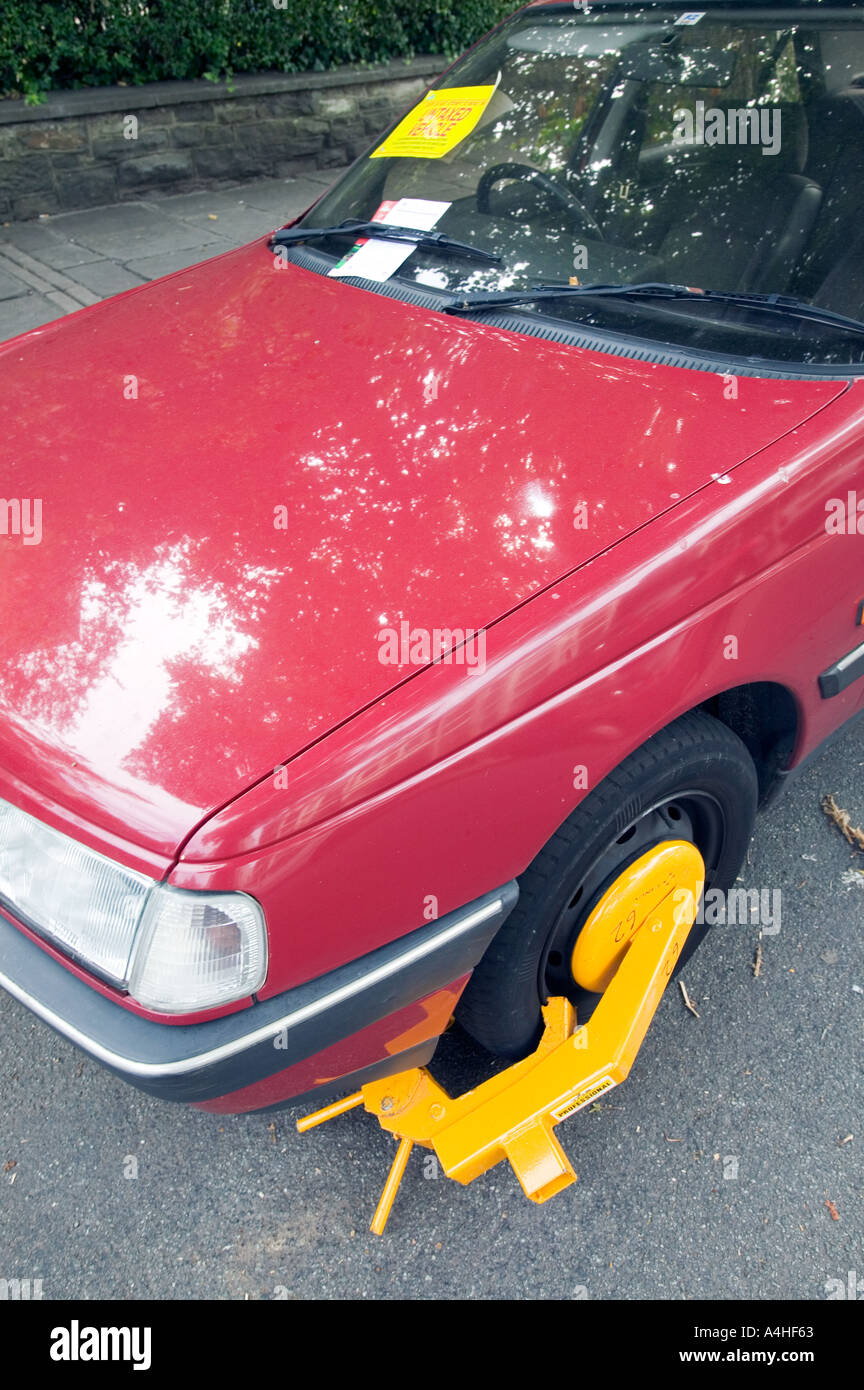 Car clamped for non payment of road tax Cardiff UK Stock Photo