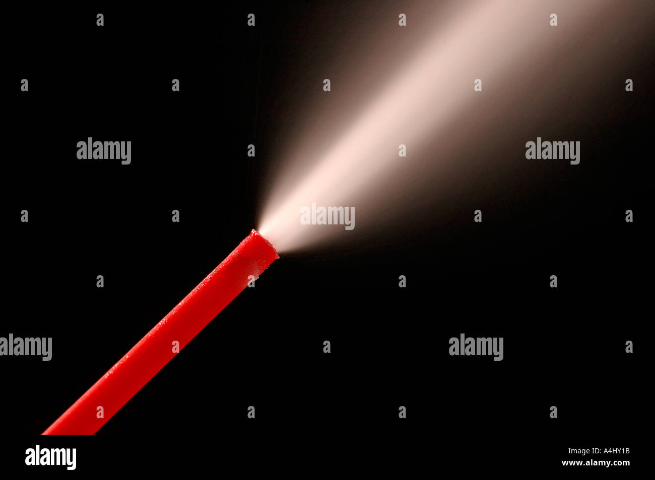 compressed air red straw red tube mist spray gas liquid spray high