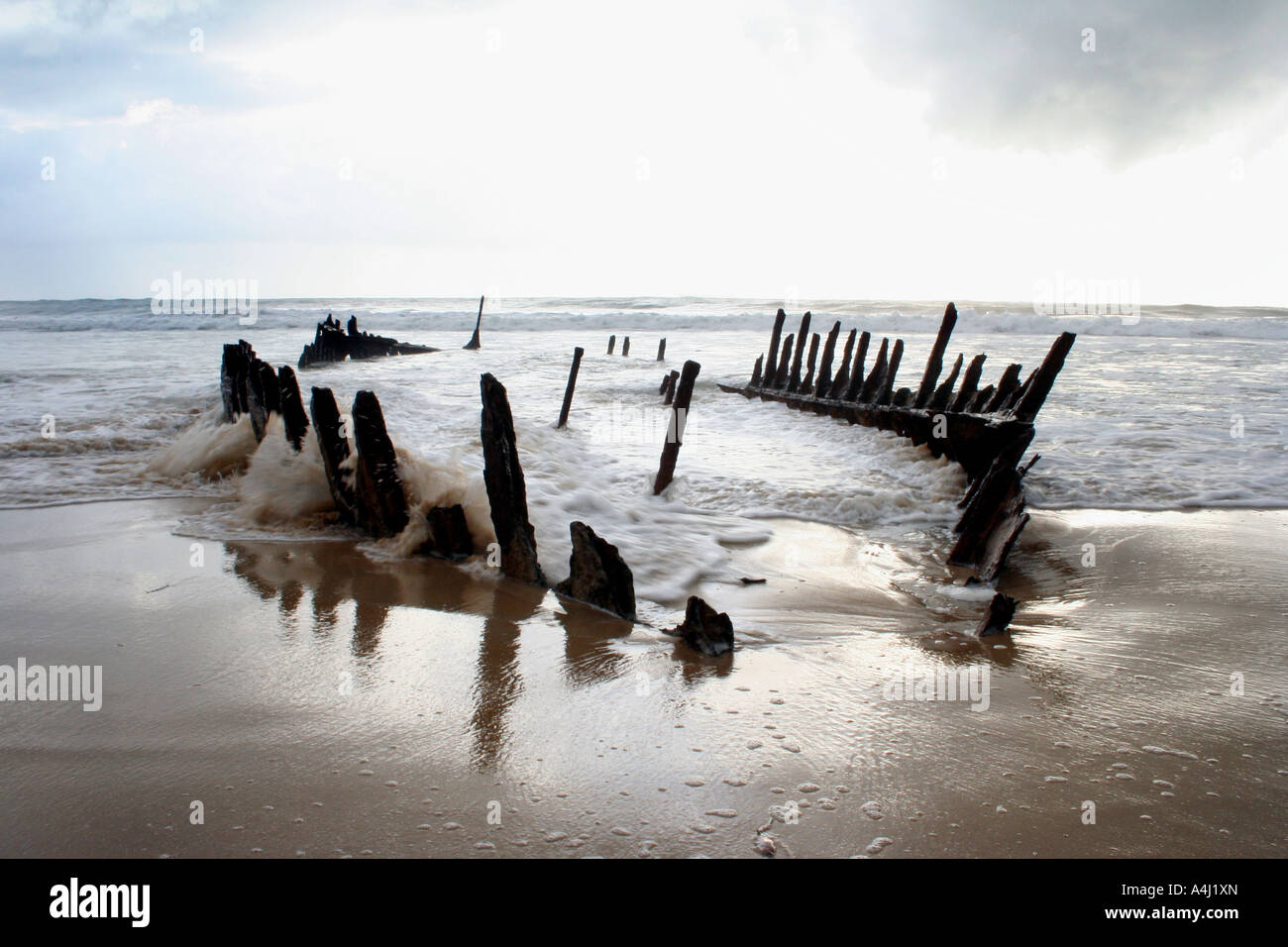 WRECK OF THE SS DICKY UNDER STORMY SKIES BAPDA10017 Stock Photo