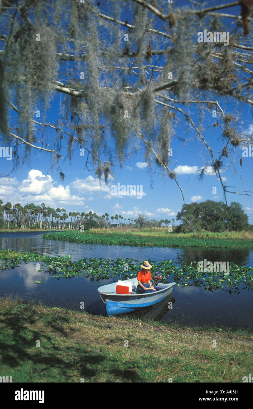 Family fishing florida river hi-res stock photography and images - Alamy