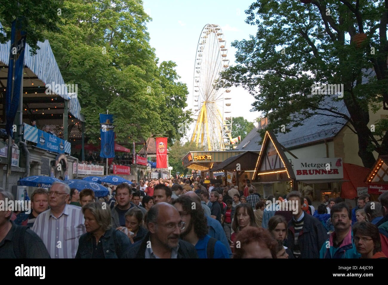 Bergkirchweih erlangen beer festival hires stock photography and