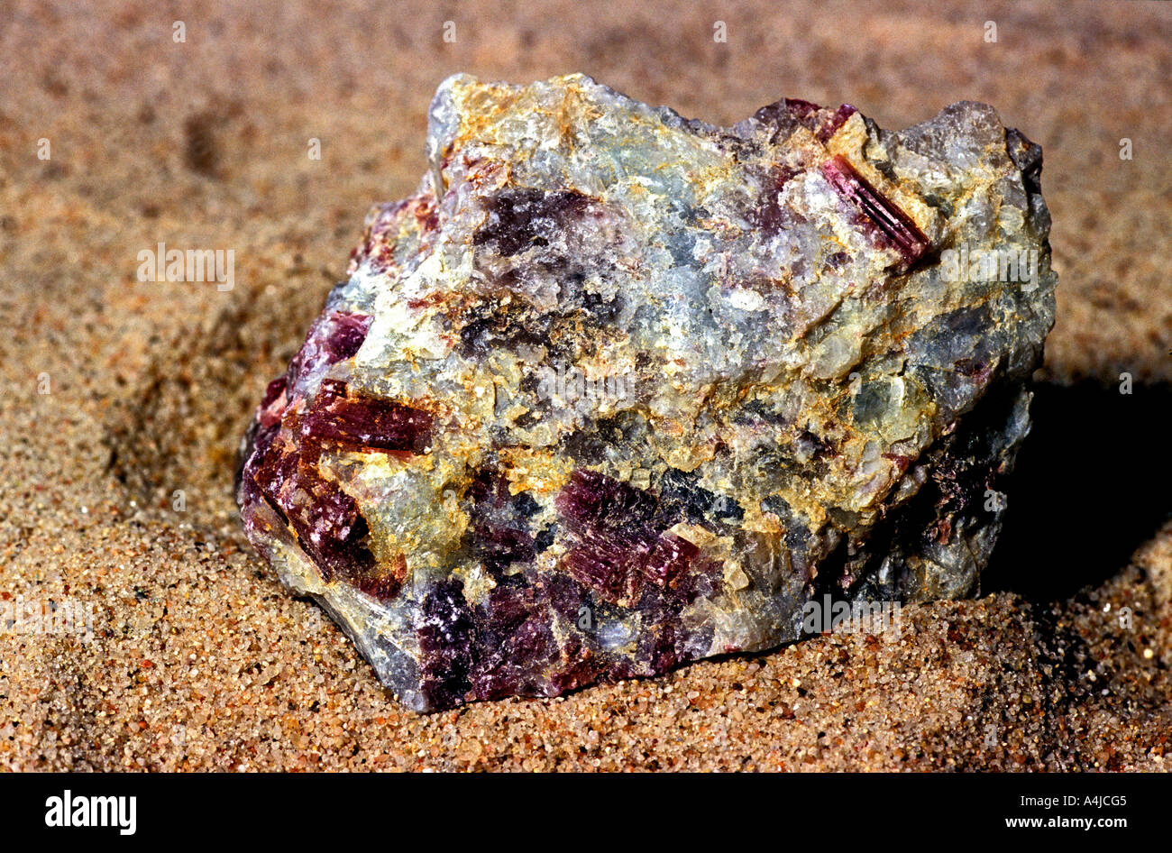 Mineral Rubellit Quarz Spodumen Finnland Stock Photo