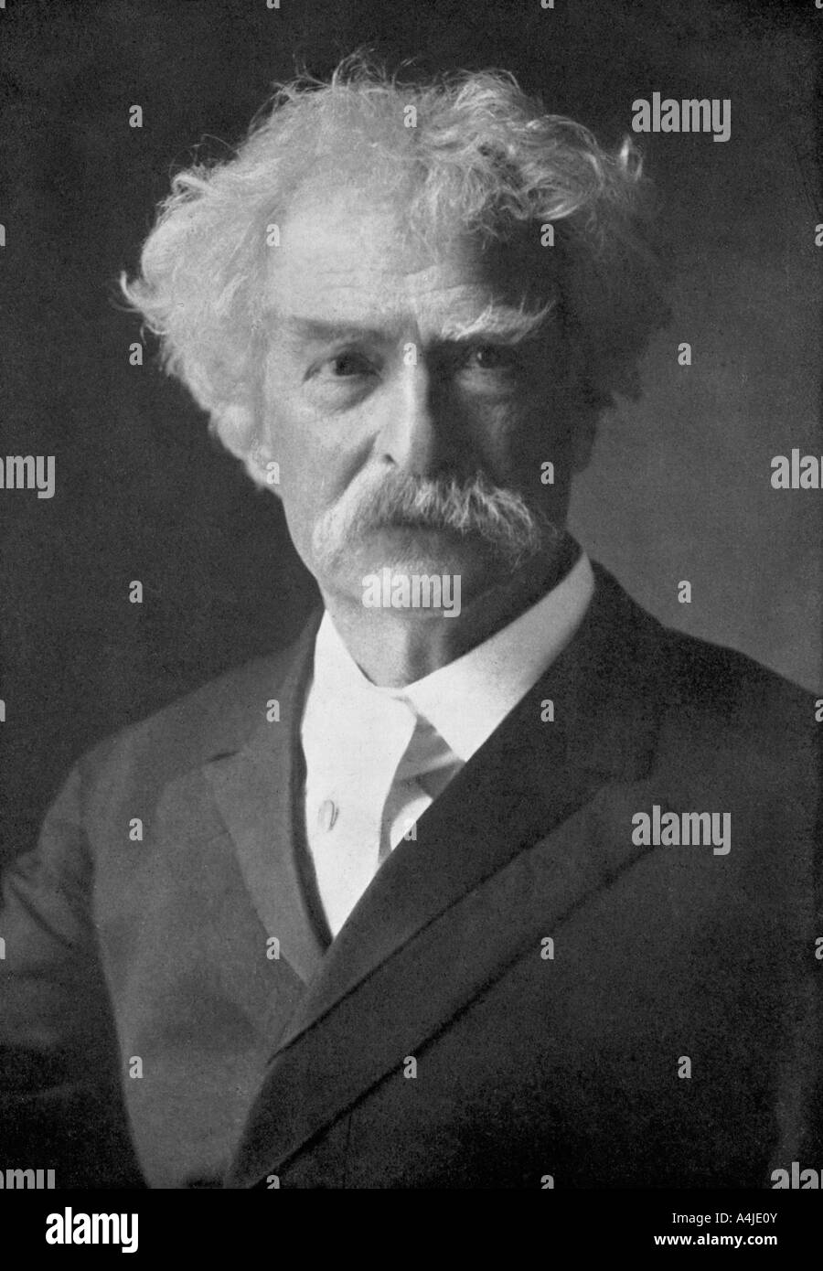 Samuel Langhorne Clemens, American humorist, novelist, writer and lecturer, 1910.Artist: Ernest H Mills Stock Photo