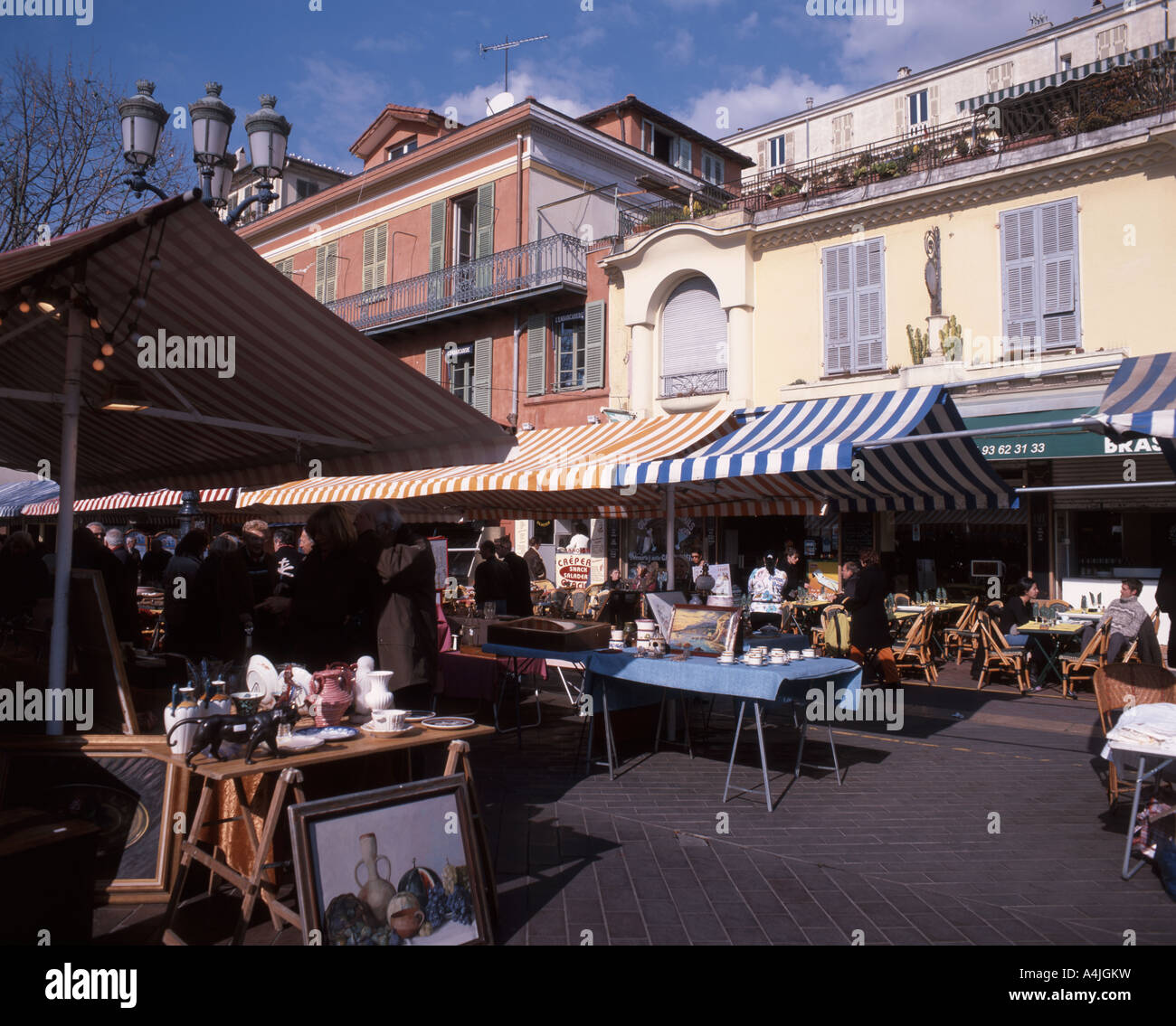 Antique Market, Cours Saleya, Nice, Old Town, Alpes-Maritimes, Provence-Alpes-Côte d'Azur, France Stock Photo
