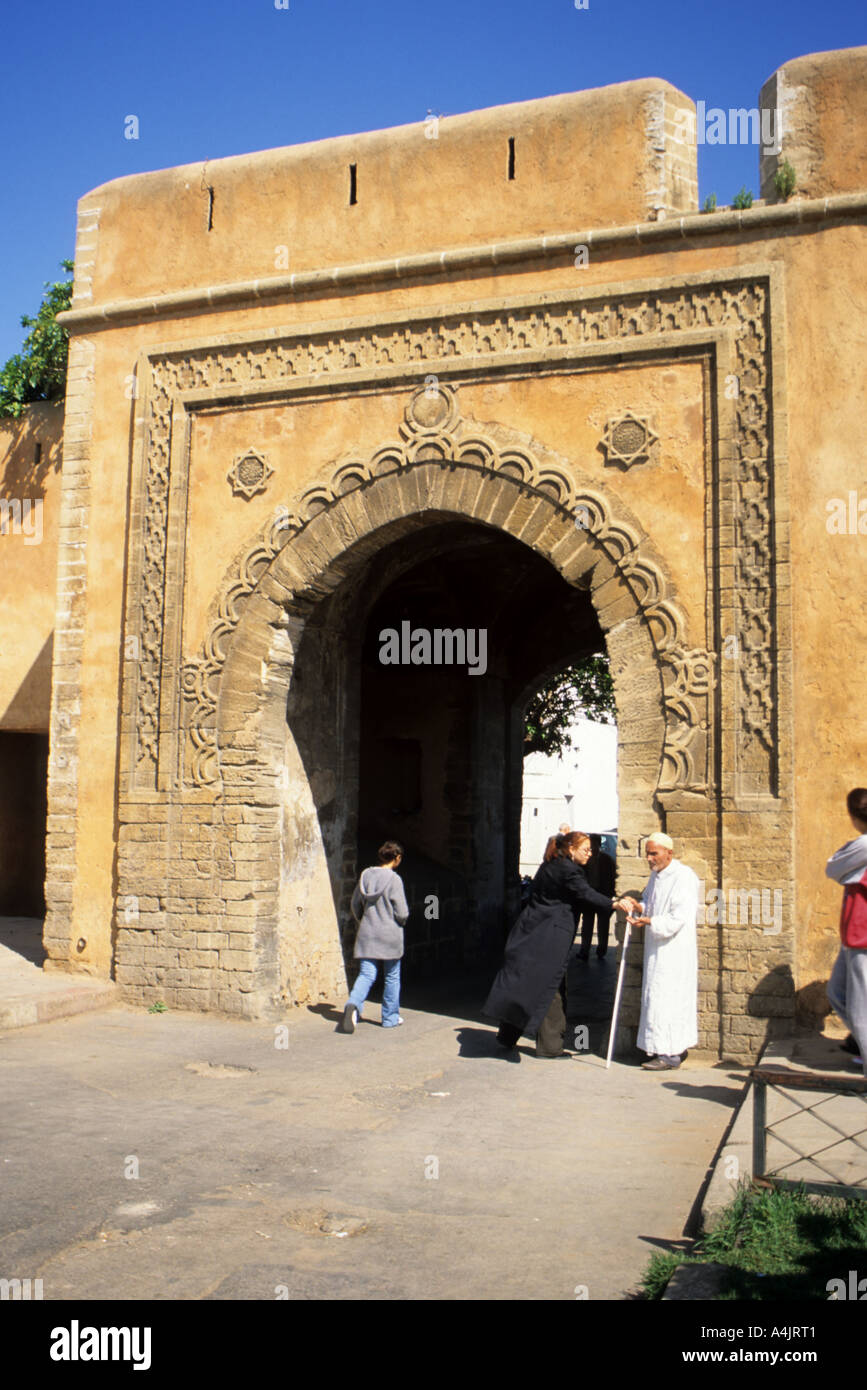 Alms gate hi-res stock photography and images - Alamy