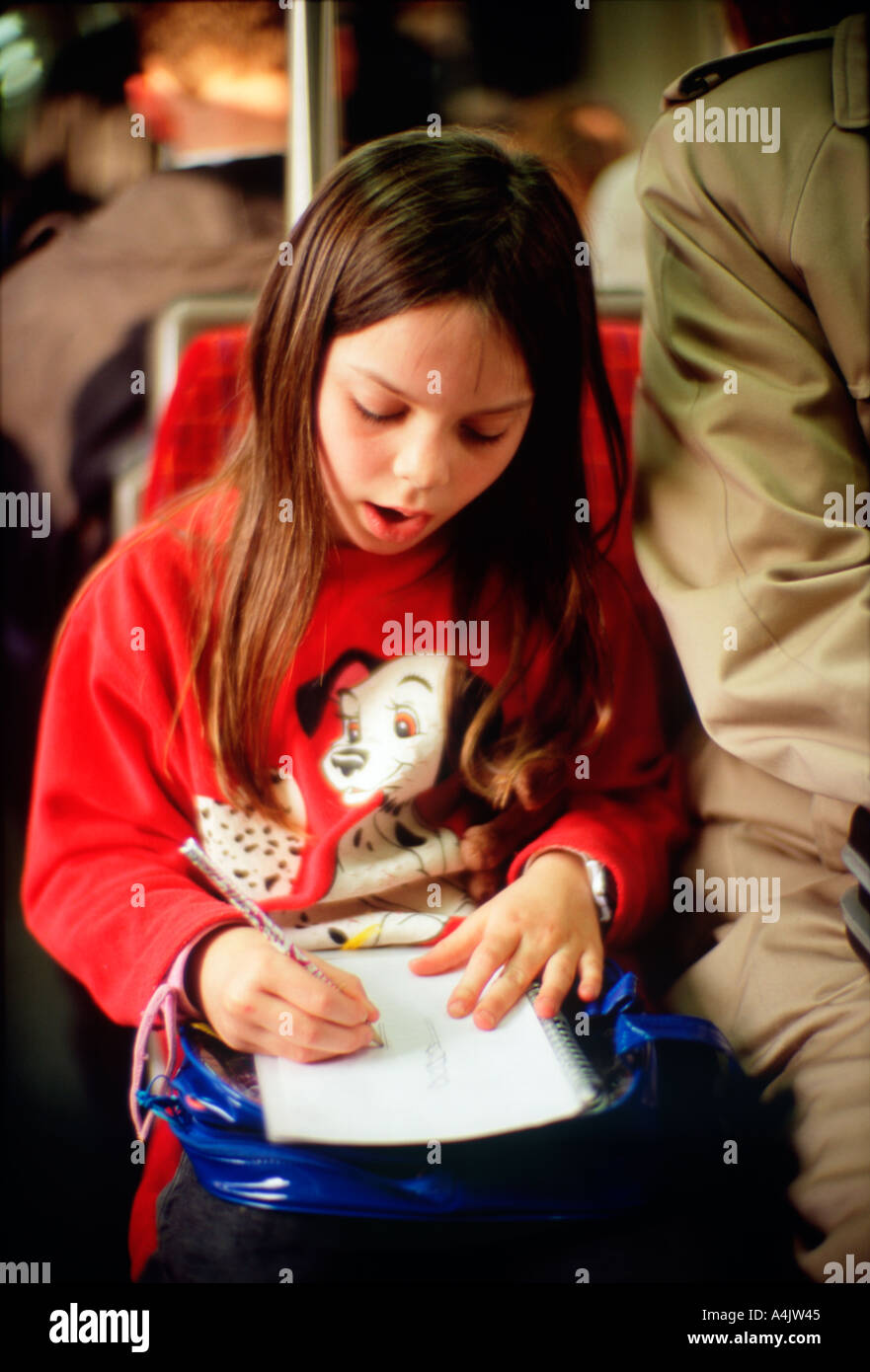 Eight year old girl drawing hi-res stock photography and images - Alamy