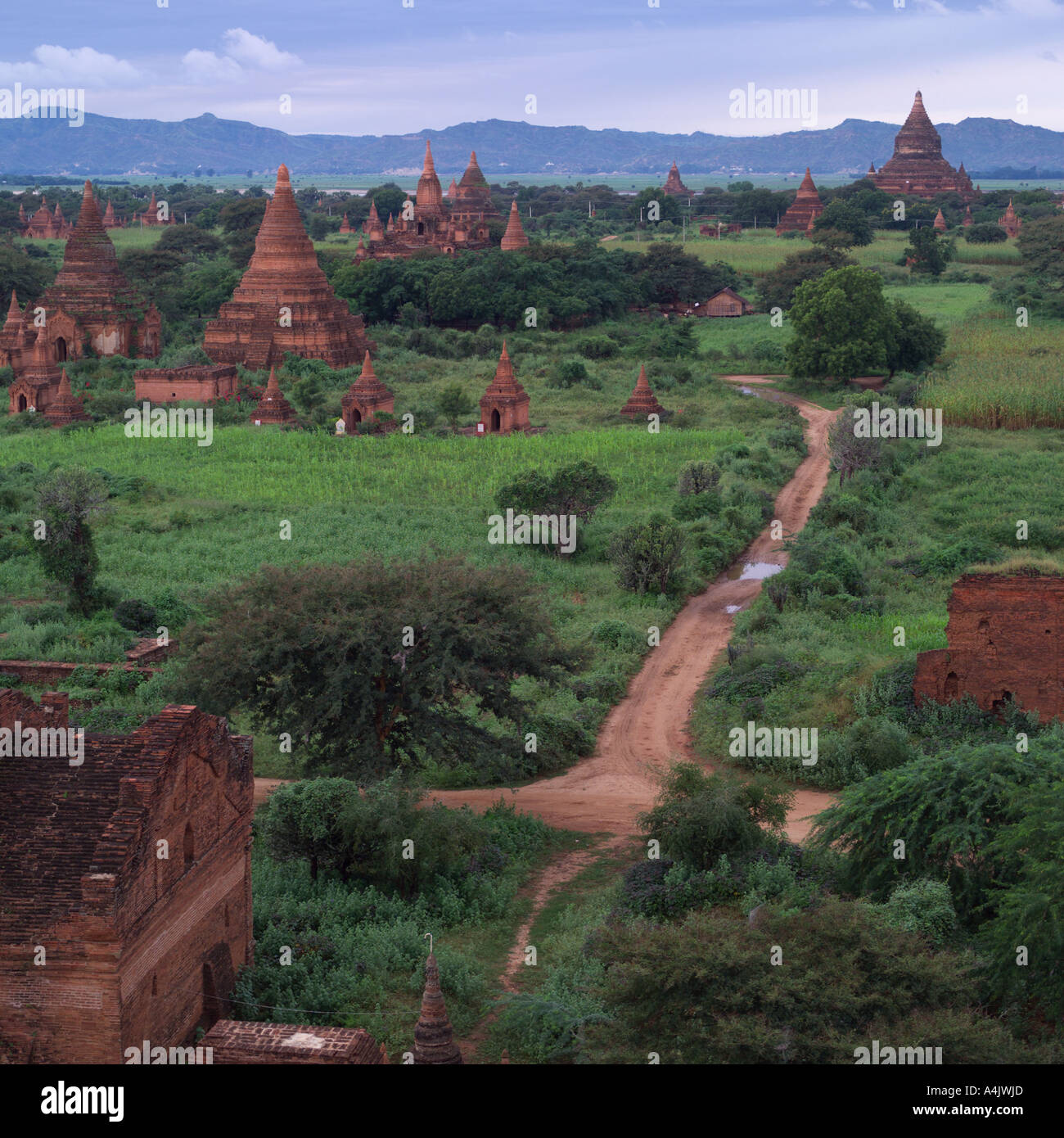Myanmar roads hi-res stock photography and images - Alamy
