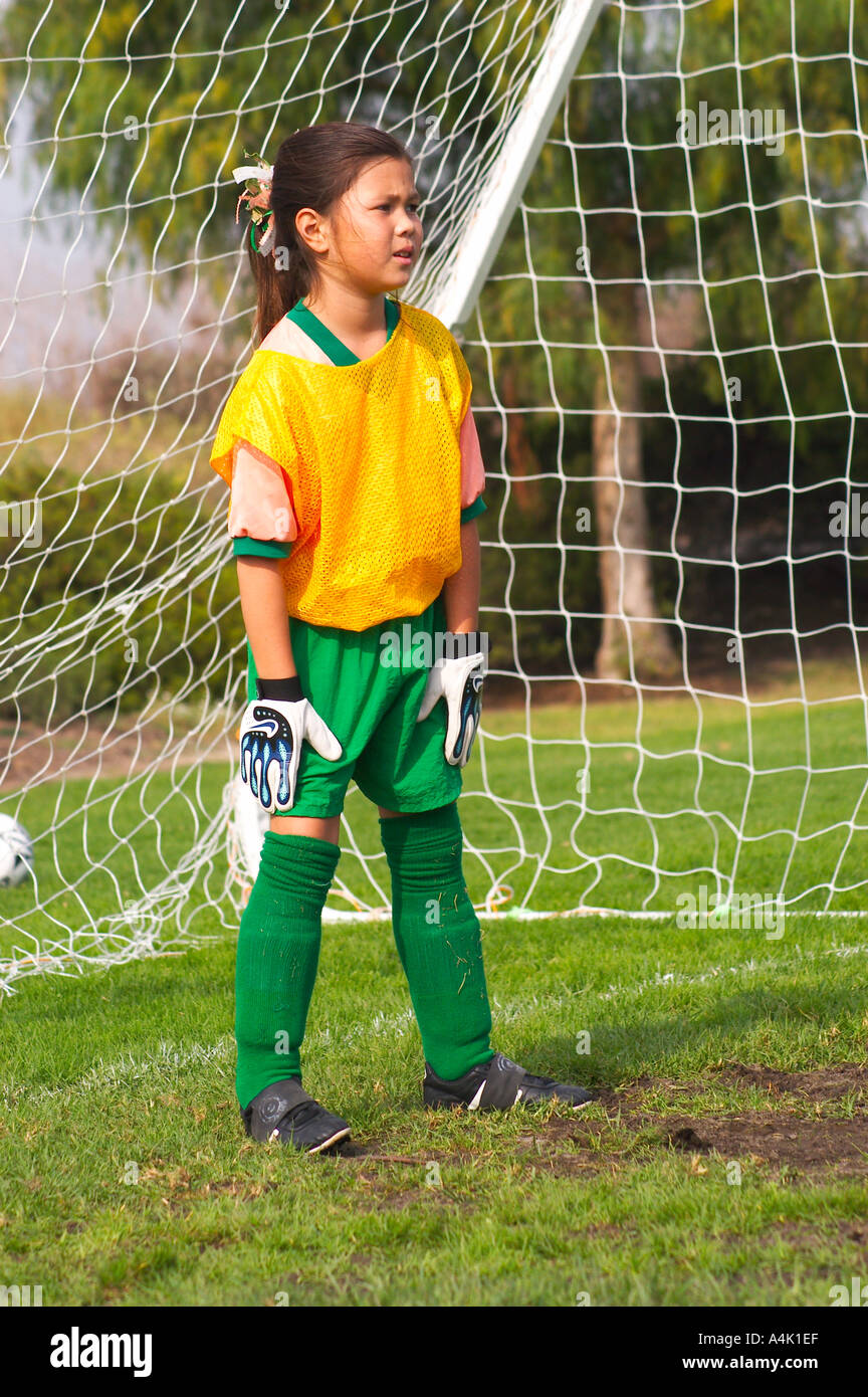 Pre teen soccer goal hires stock photography and images Alamy