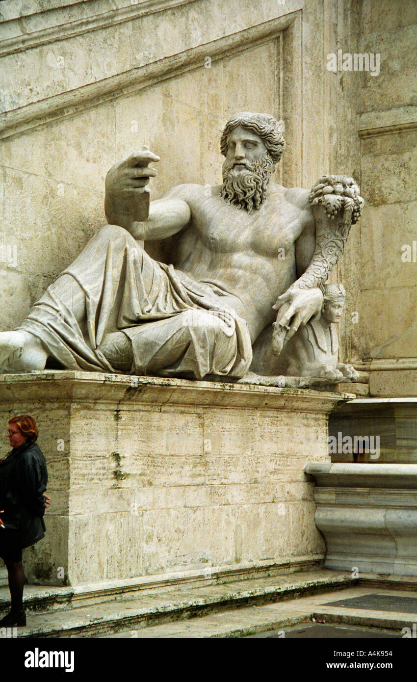 Italian marble statue Stock Photo - Alamy