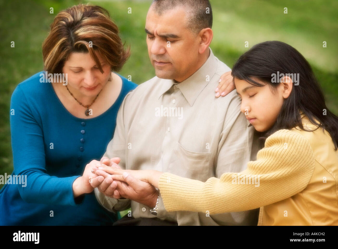 Praying Together Stock Photo: 6326289 - Alamy