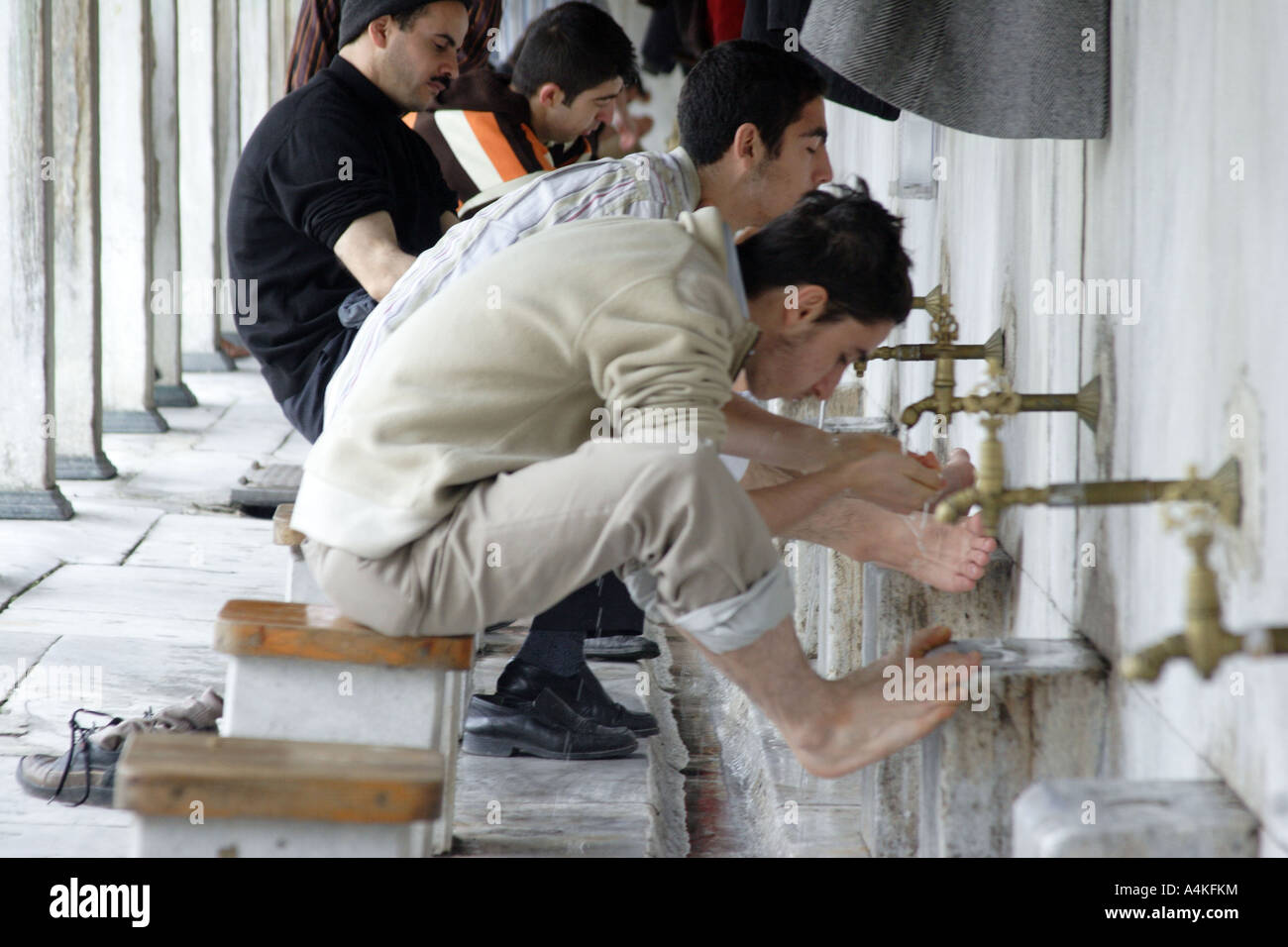 muslim wash before pray at Blue mosque Istanbul Turkey Stock Photo - Alamy