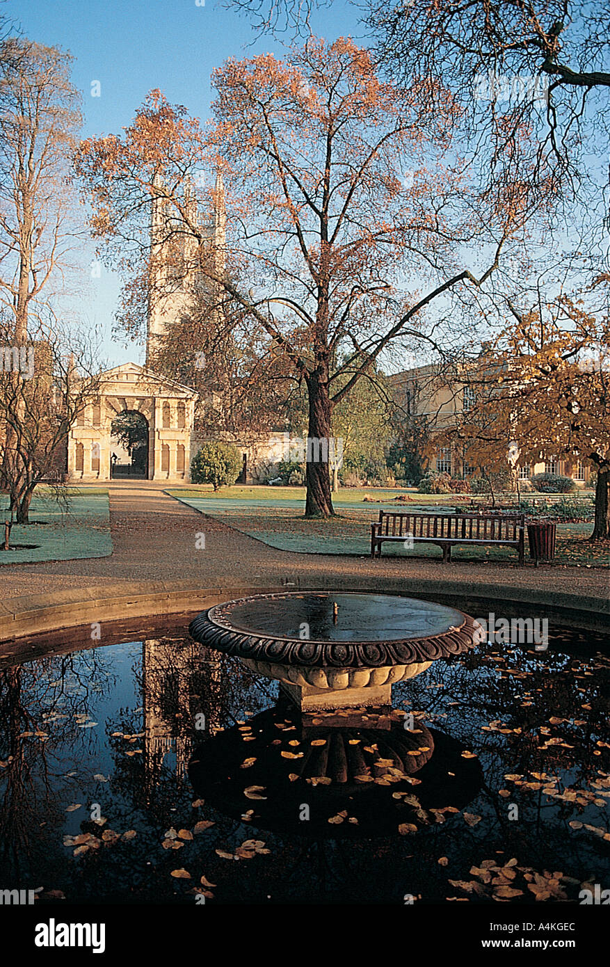 Fountain in the Botanic Garden, Oxford Stock Photo