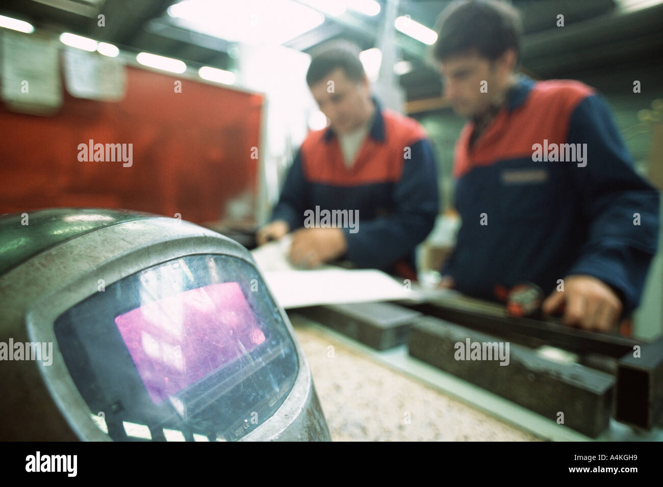 Skilled Manual Workers High Resolution Stock Photography and Images Alamy
