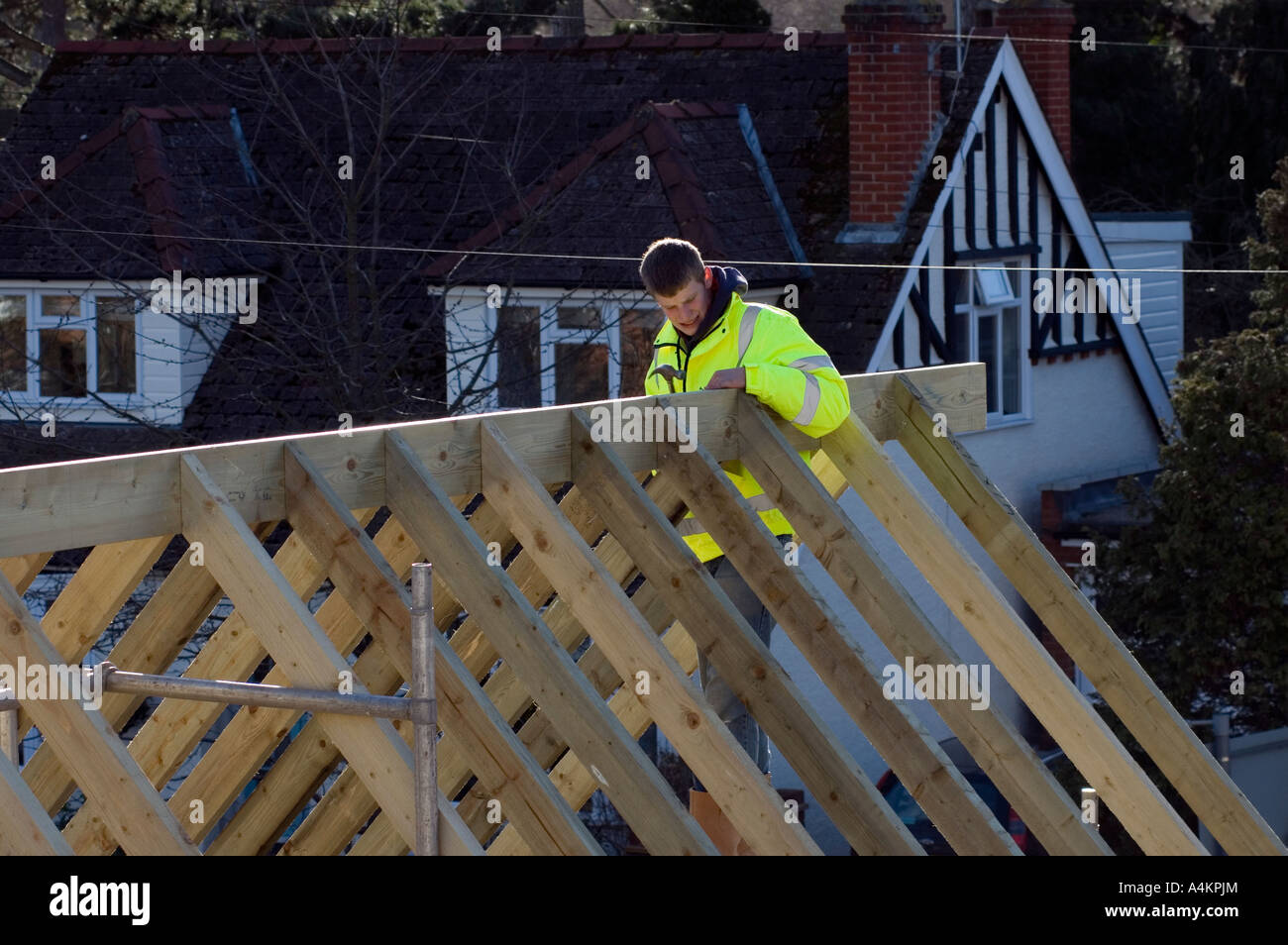 Saffron Rafter HOUSE BUILDING SAFFRON WALDEN ESSEX ENGLAND BUILDER CARPENTER NAILS ...