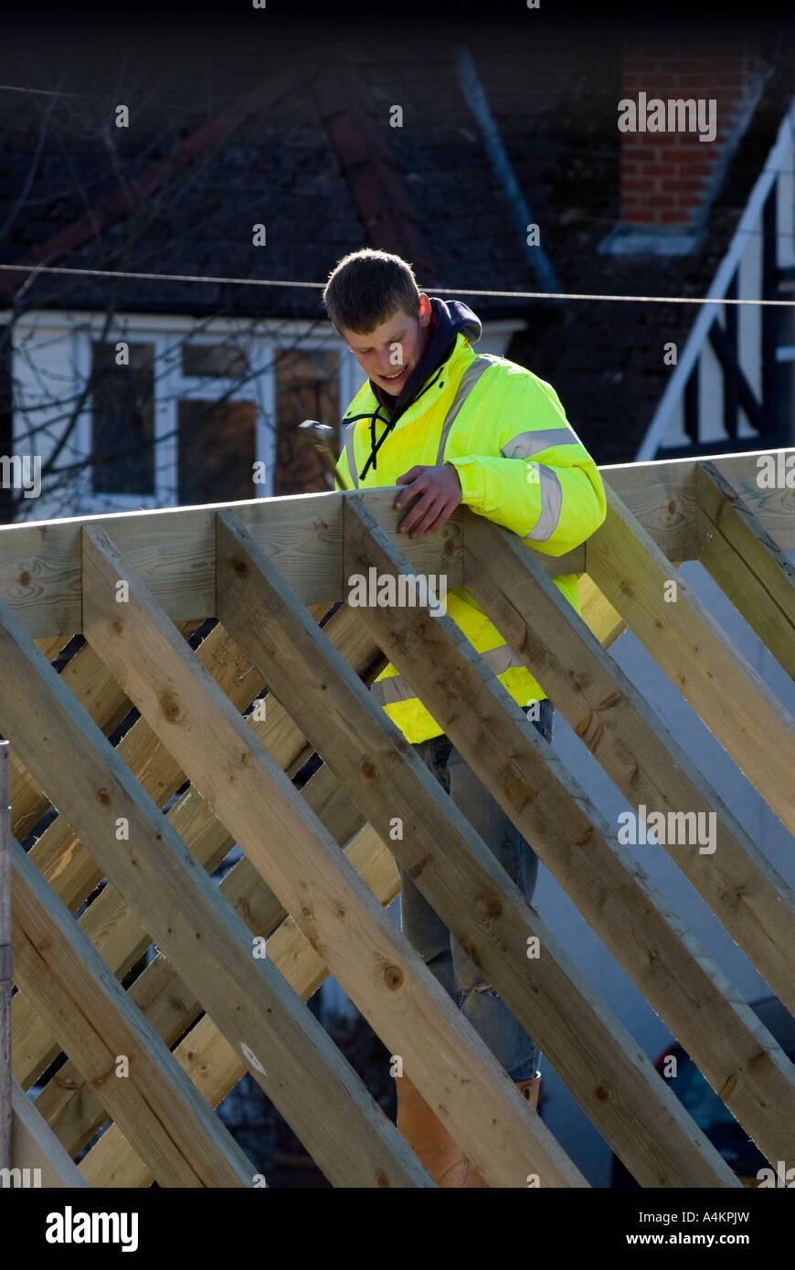 Saffron Rafter HOUSE BUILDING SAFFRON WALDEN ESSEX ENGLAND BUILDER CARPENTER NAILS ...