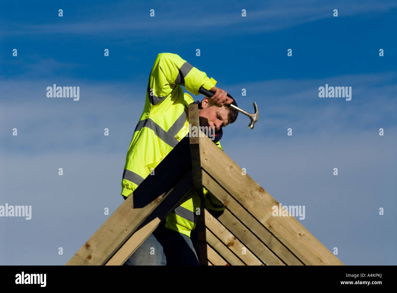 HOUSE BUILDING SAFFRON WALDEN ESSEX ENGLAND BUILDER CARPENTER NAILS