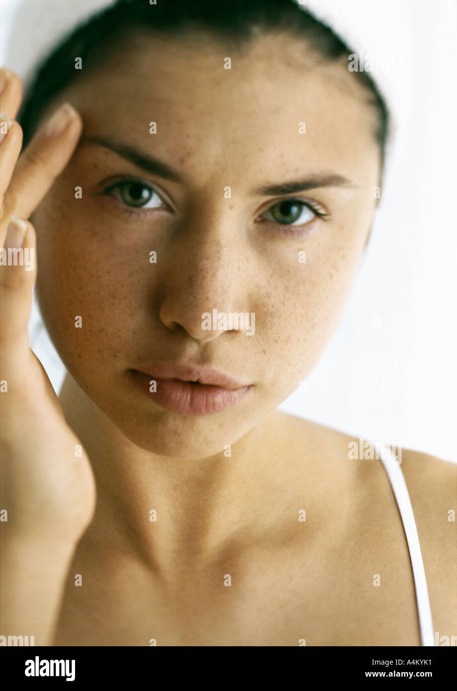 Close up pretty young brunettes hi-res stock photography and images - Alamy