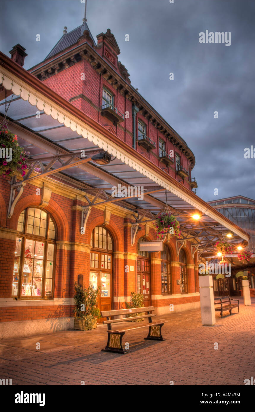 Royal Windsor Station late evening Stock Photo