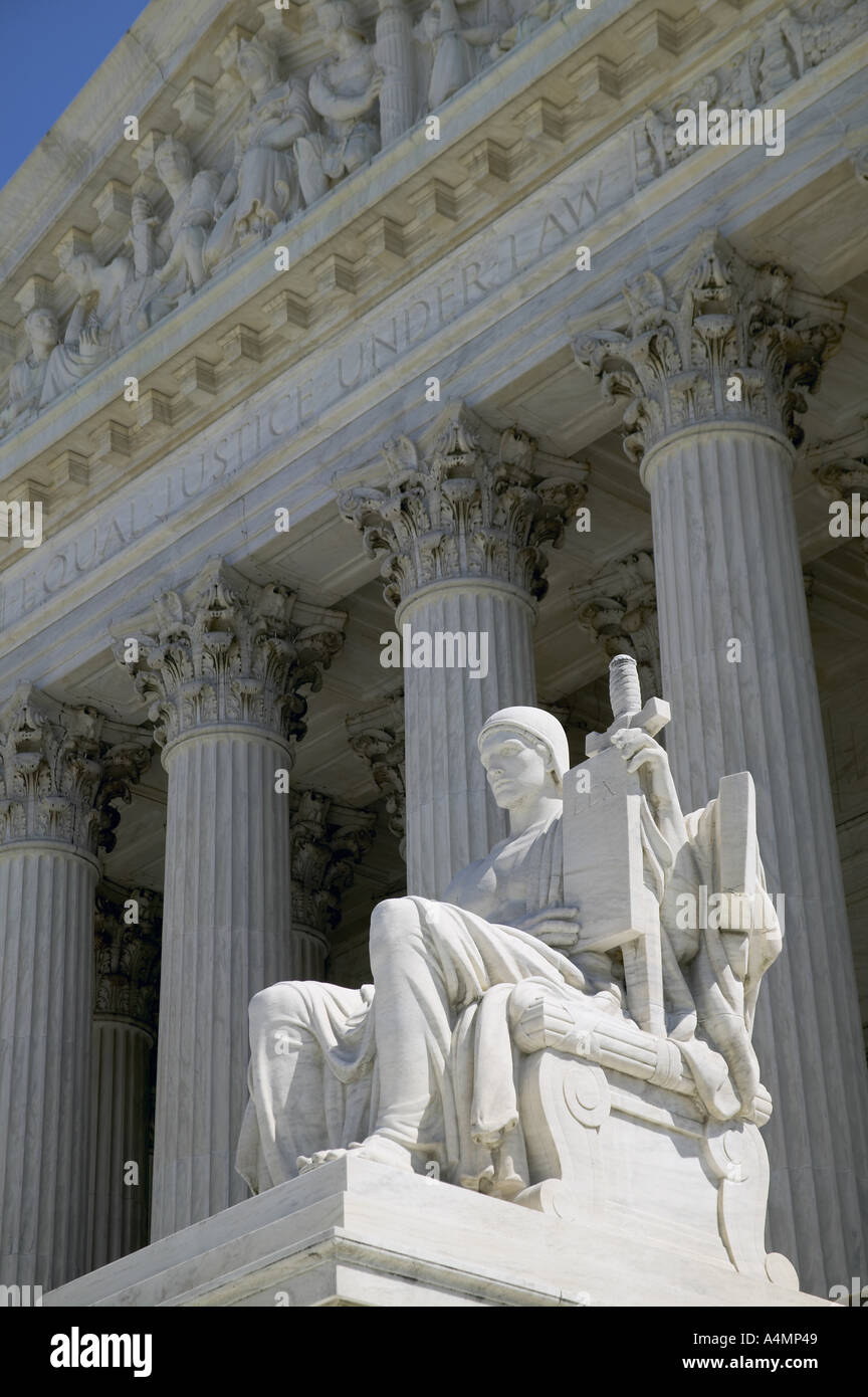 Equal justice under the law hi-res stock photography and images - Alamy