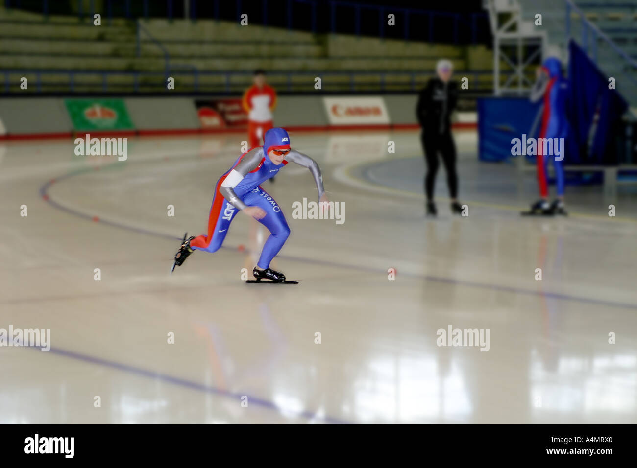 Long track speed skating Stock Photo Alamy