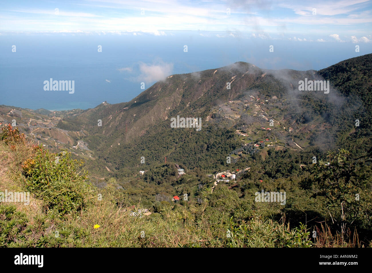 El Avila mountain and national park separates Caracas, Venezuals's capital, from its international airport Stock Photo