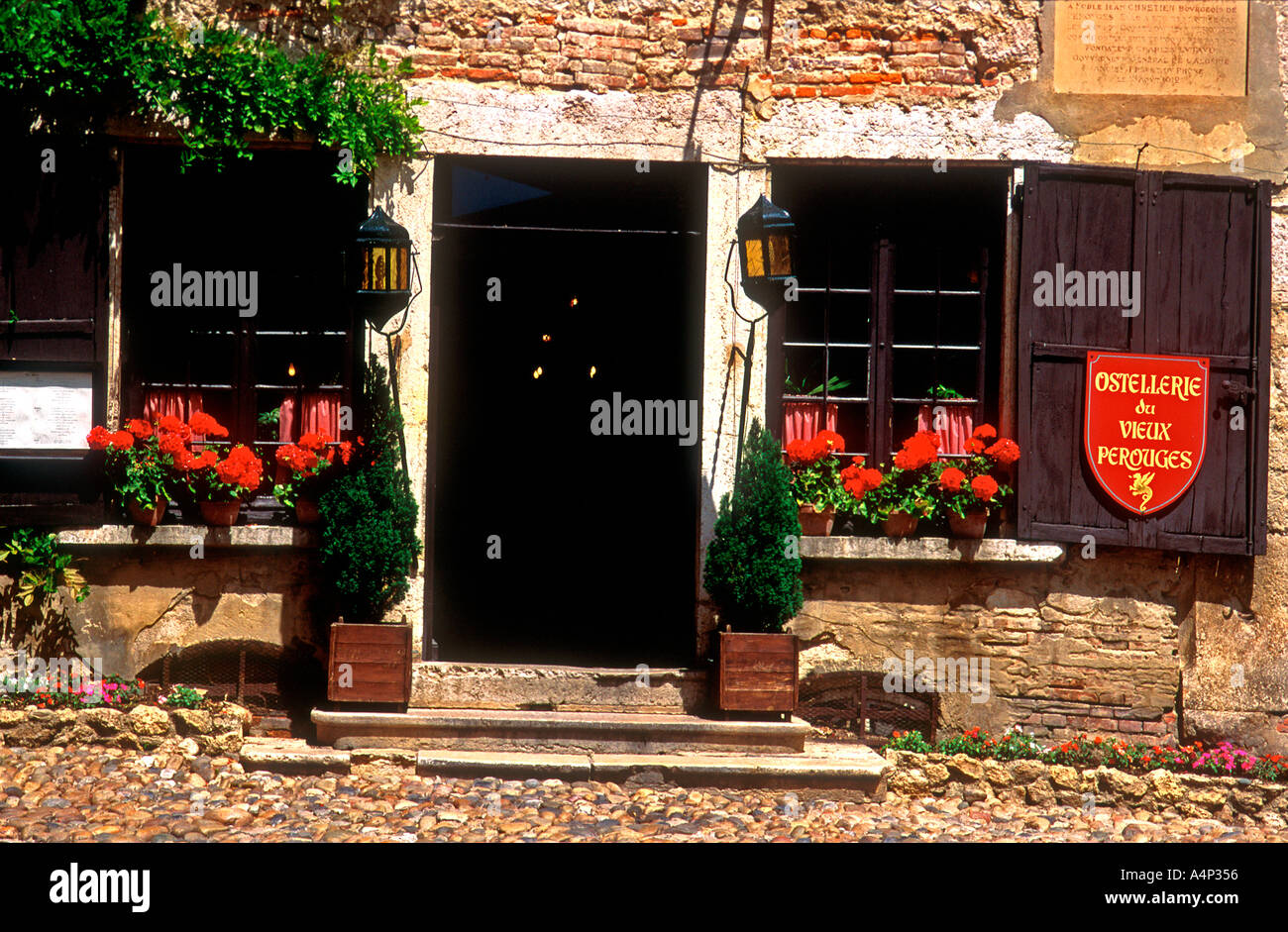 Perouge hi-res stock photography and images - Alamy