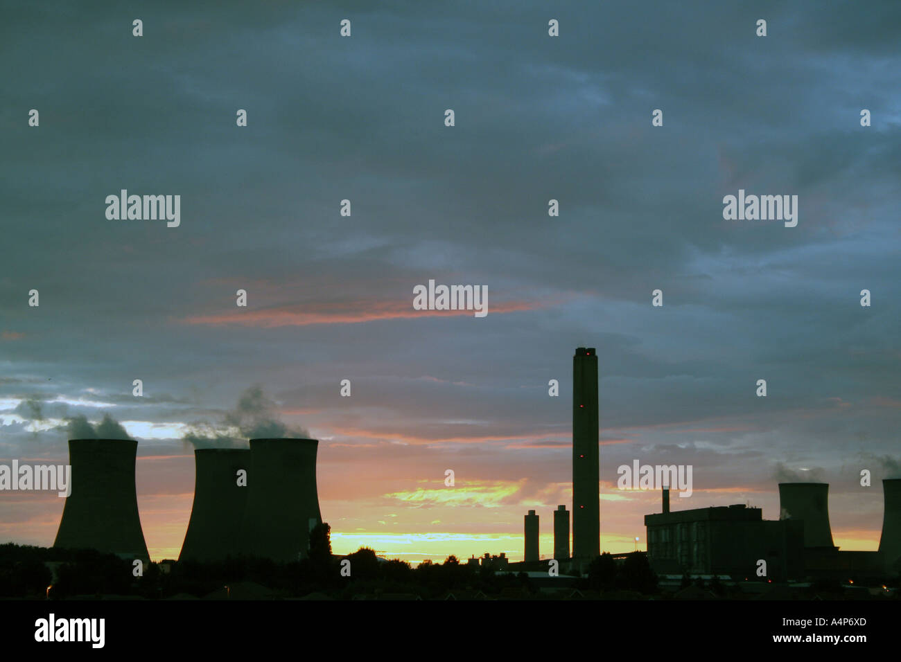 Didcot Power Station at dusk Stock Photo
