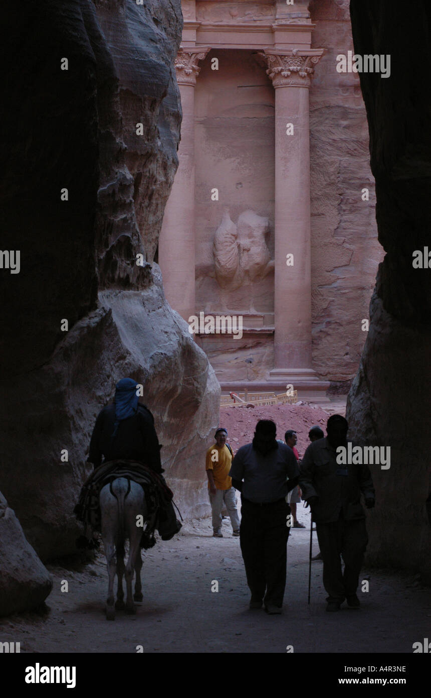 Tourists visiting petra jordan hi-res stock photography and images - Alamy