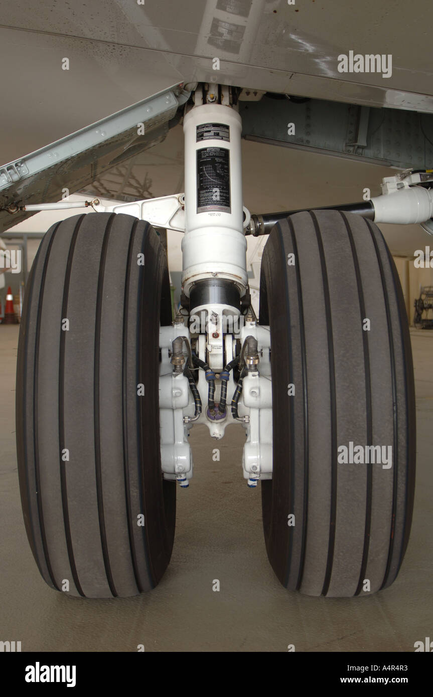 landing gear of an airplane Stock Photo Alamy