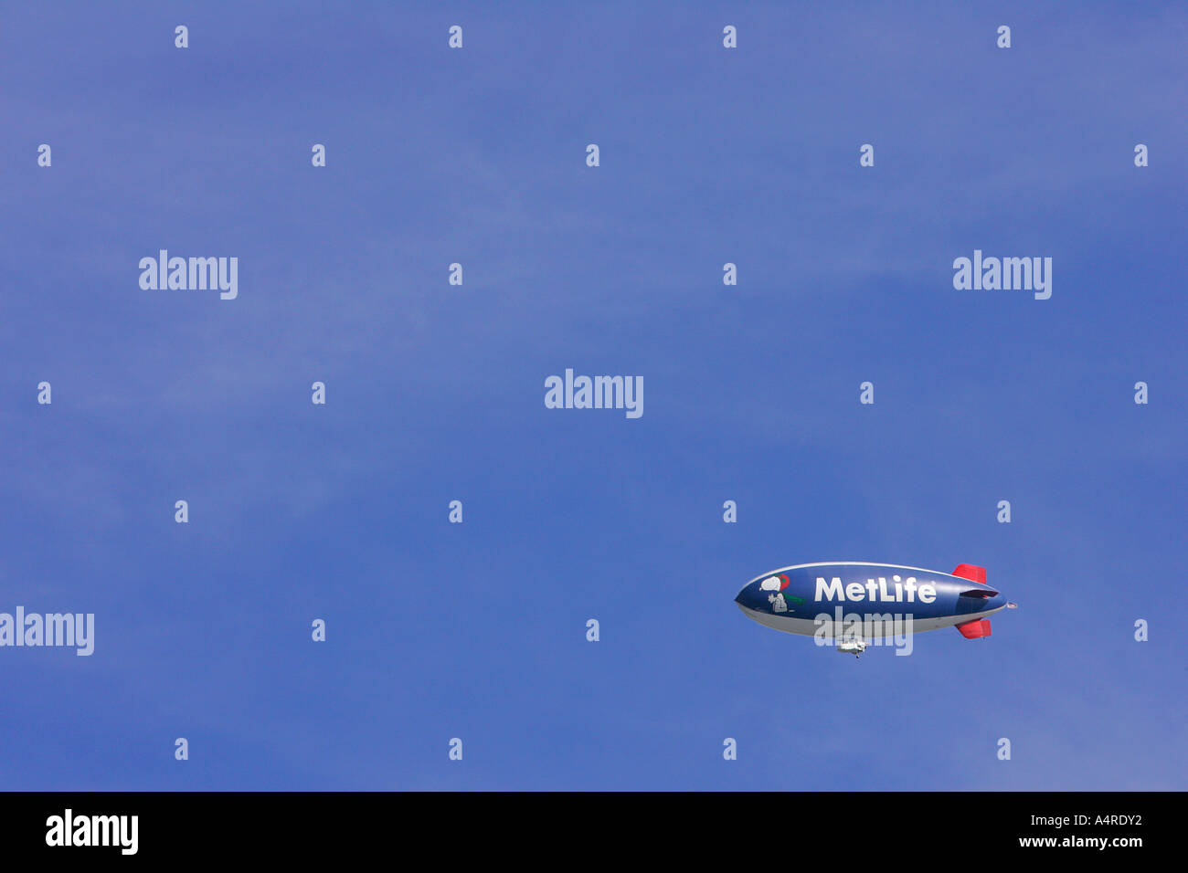 zeppelin advertising hot air balloon air ship blip day bright warm