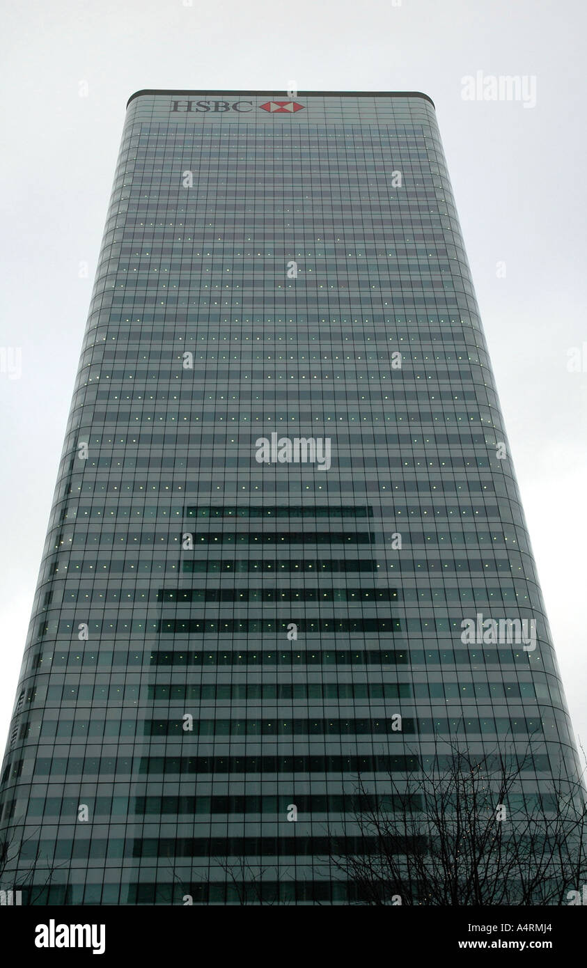 Hsbc bank tower block hi-res stock photography and images - Alamy