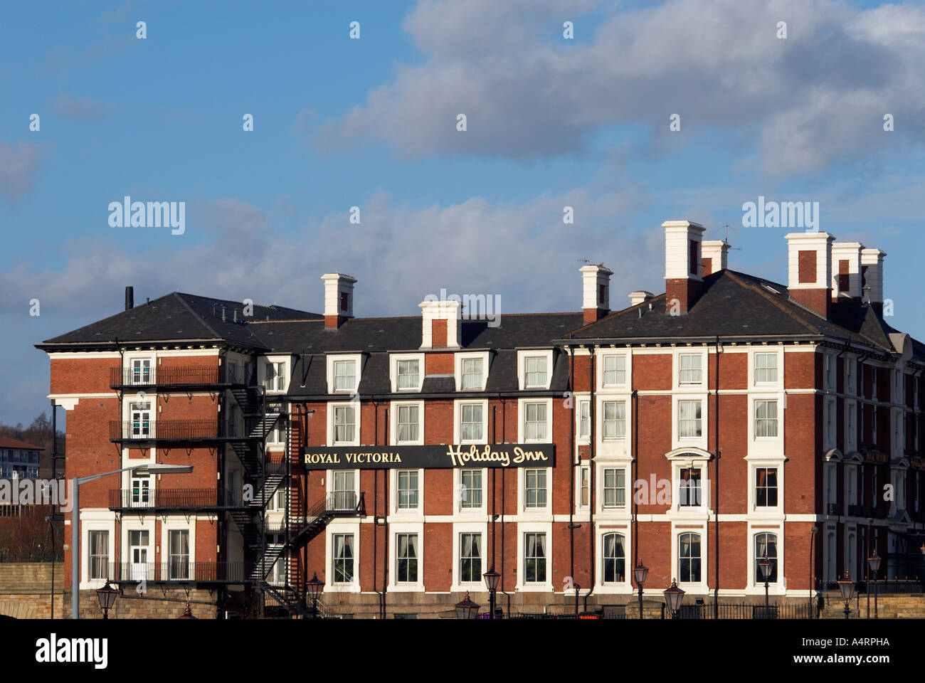 "Royal Victoria Inn" "Holiday Inn" in Sheffield city centre, "Great Britain" Stock Photo
