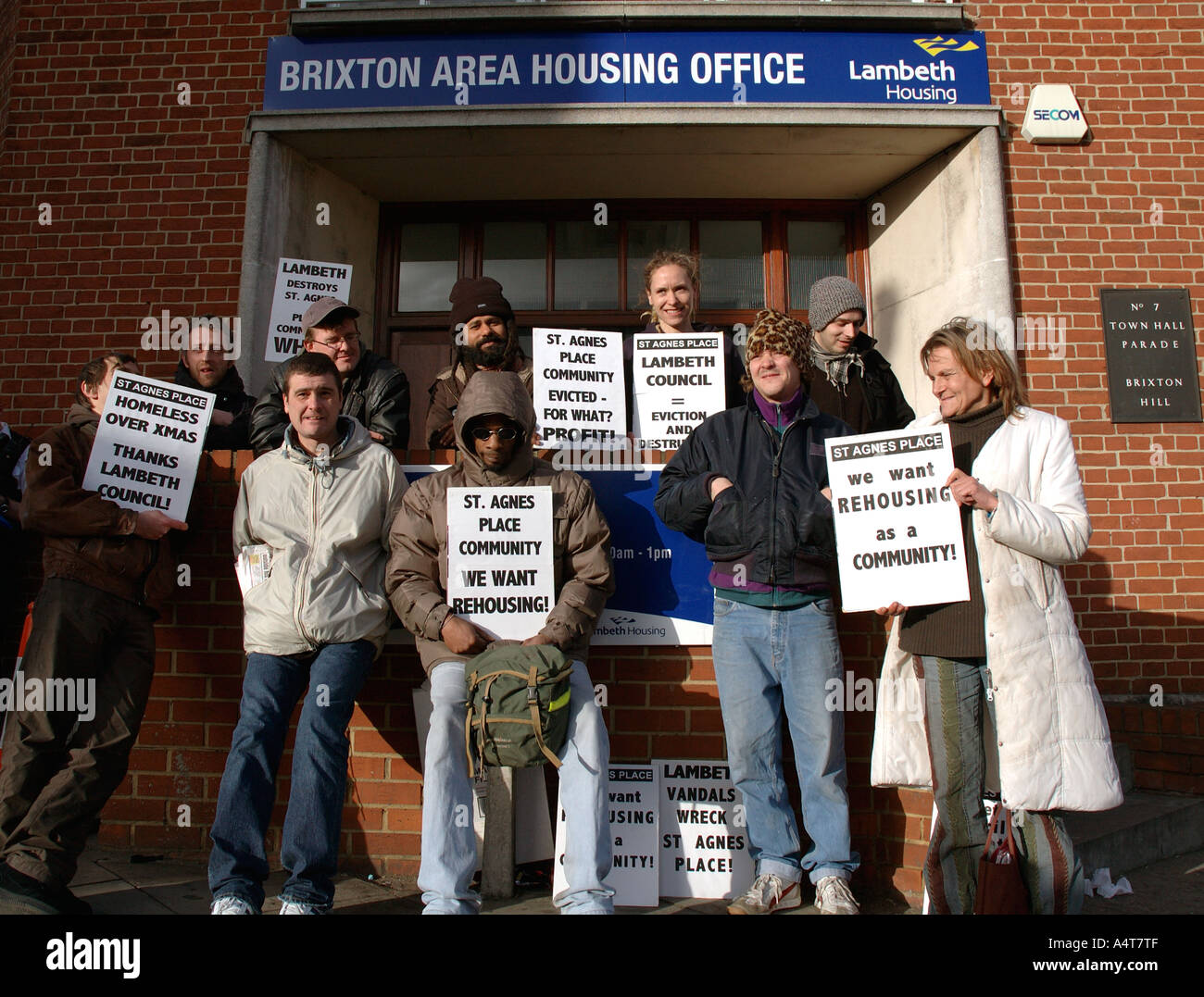Demonstration at Lambeth Housing office by St Agnes Place squatters