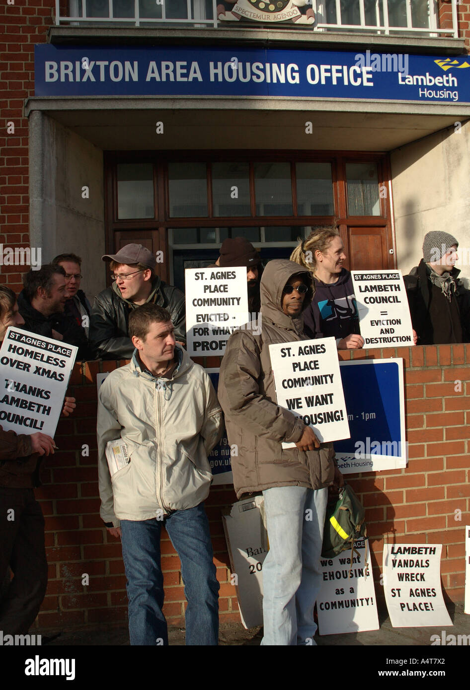 Demonstration at Lambeth Housing office by St Agnes Place squatters