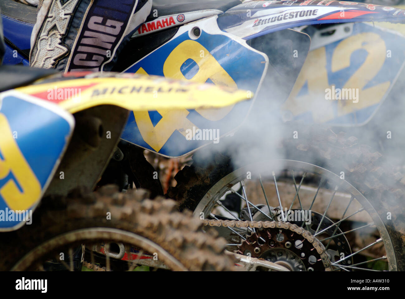 2 two stroke oil smoke pollution motor cross X moto dirt bike scramble risk extreme win lose loser grip tyre mud sport motor ra