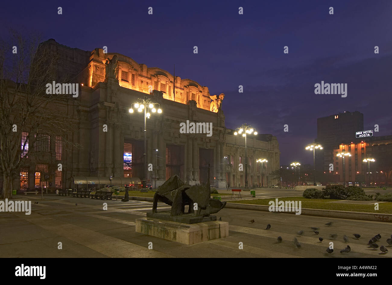 milan bergamo to milan central station