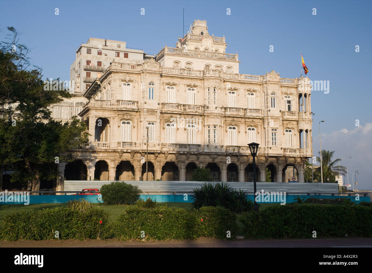 The spanish ambassador to cuba hires stock photography and images Alamy