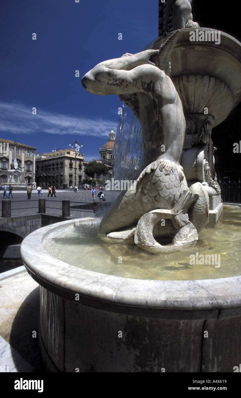 Fontana dell Amenano Stock Photo - Alamy