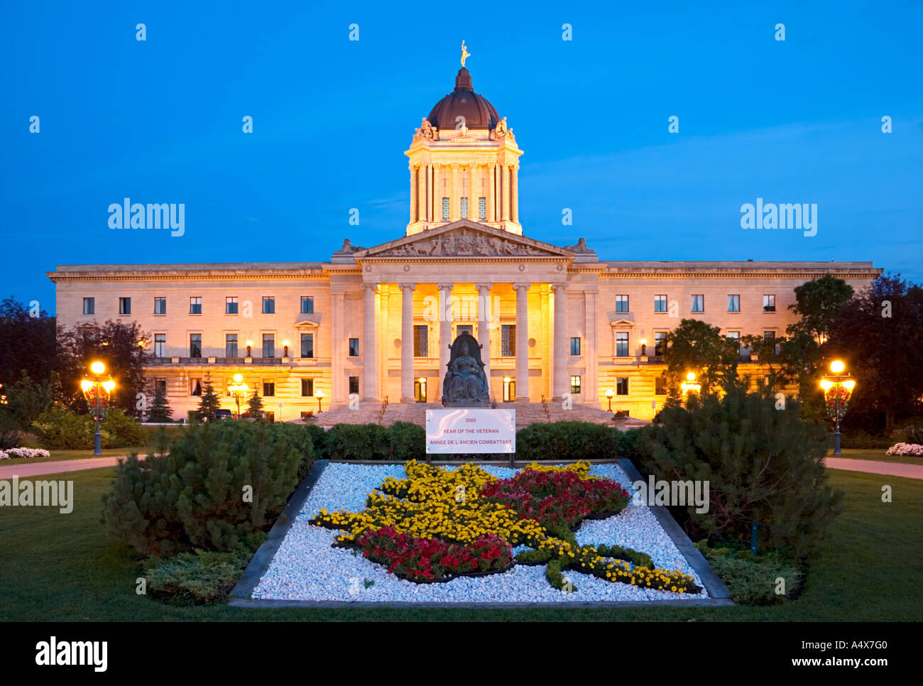 Legislative Building, Winnipeg, Manitoba, Canada Stock Photo Alamy