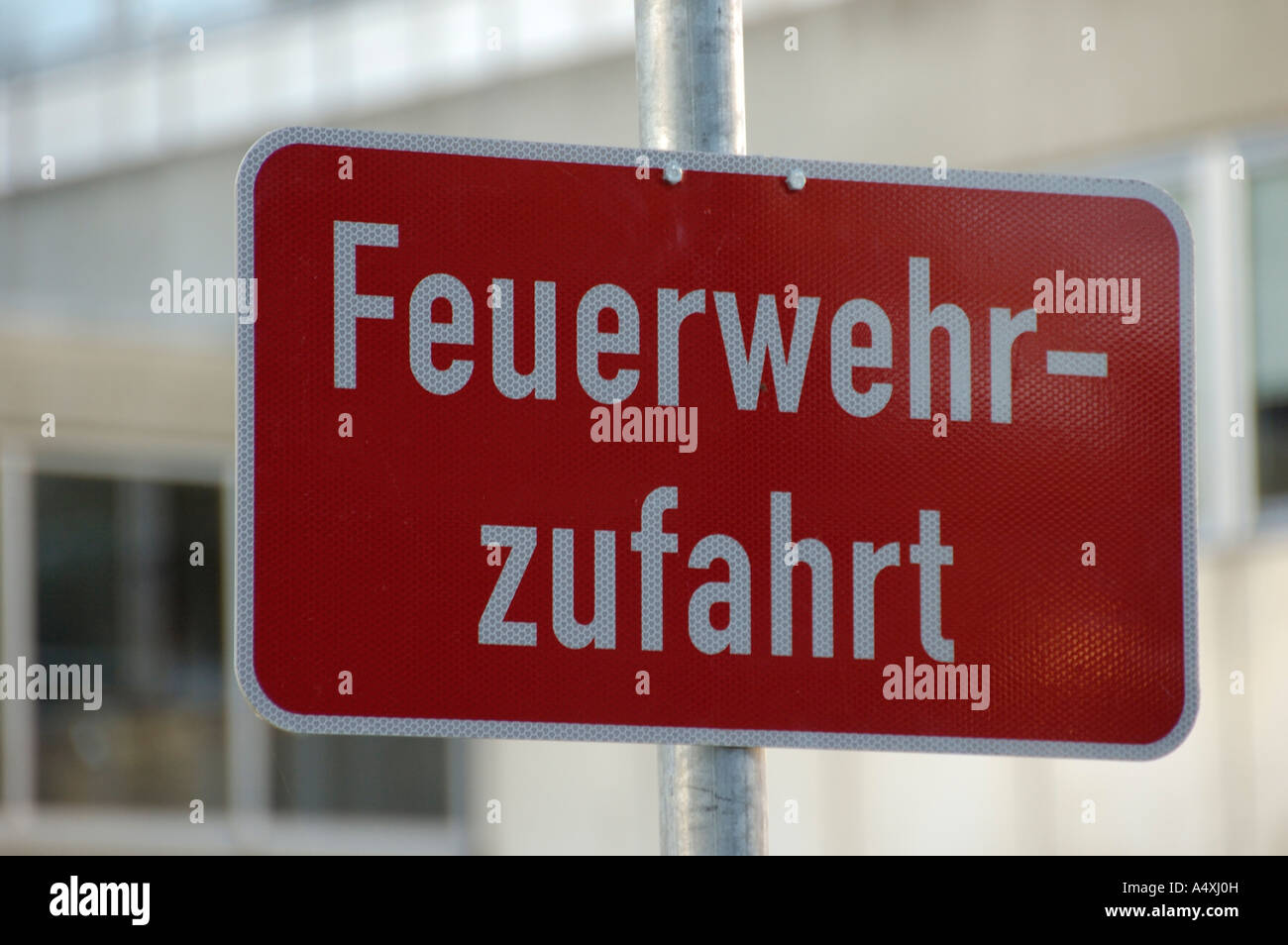 Fire department access road hires stock photography and images Alamy