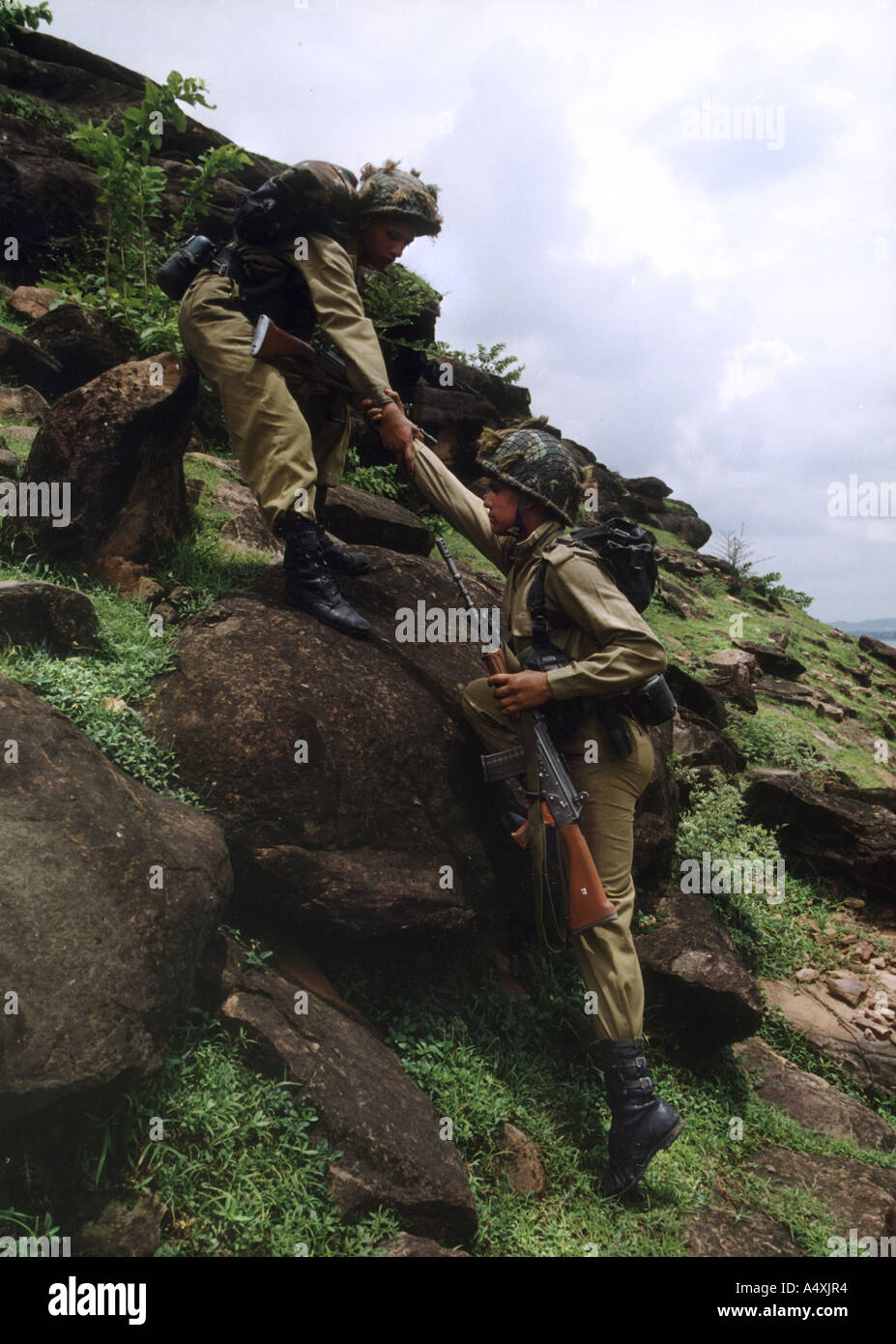 Soldiers rocks hi-res stock photography and images - Alamy